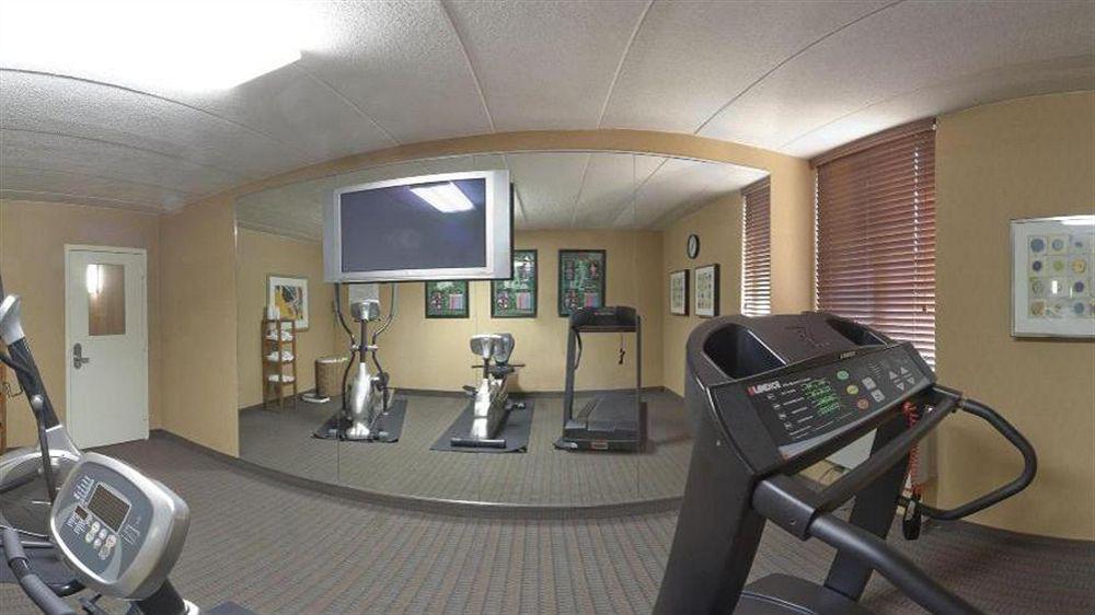 Holiday Inn Express Fairfax-Arlington Boulevard By Ihg Luaran gambar